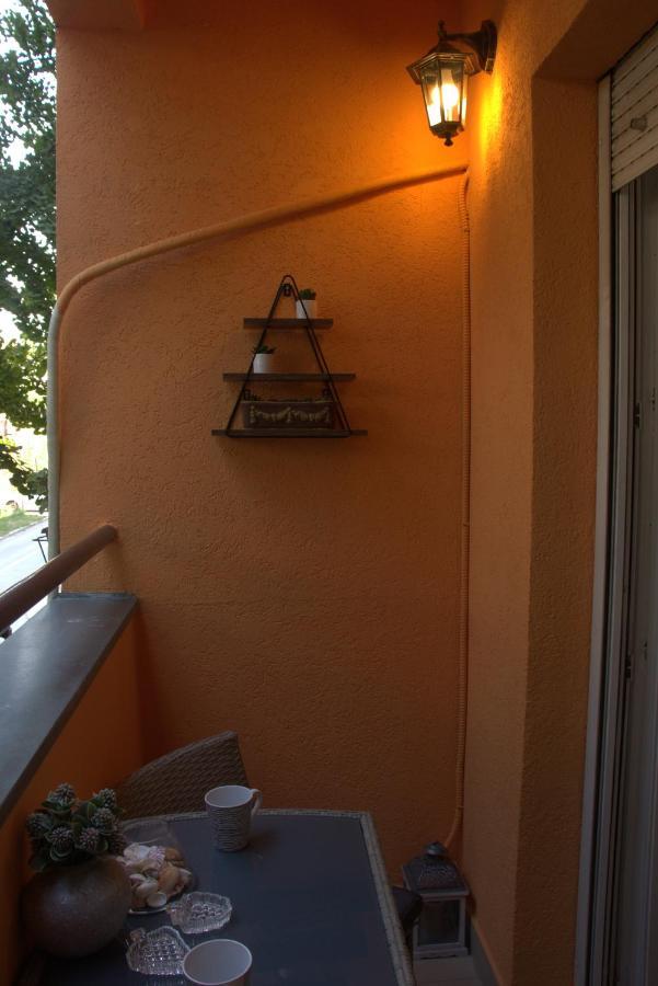 Novi Sad Apartman Tenigo Extérieur photo