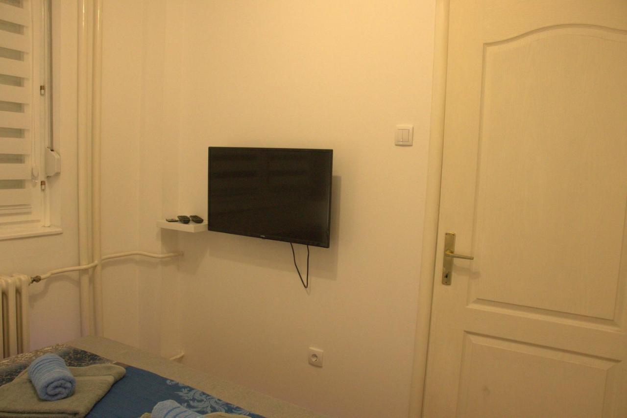 Novi Sad Apartman Tenigo Extérieur photo
