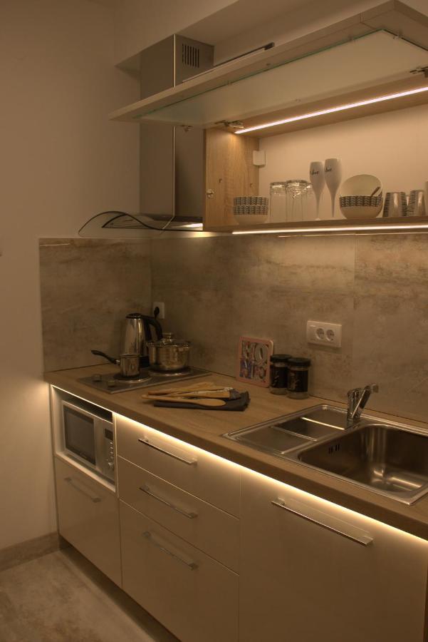 Novi Sad Apartman Tenigo Extérieur photo